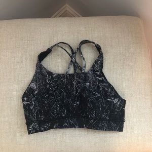 Lululemon sports bra